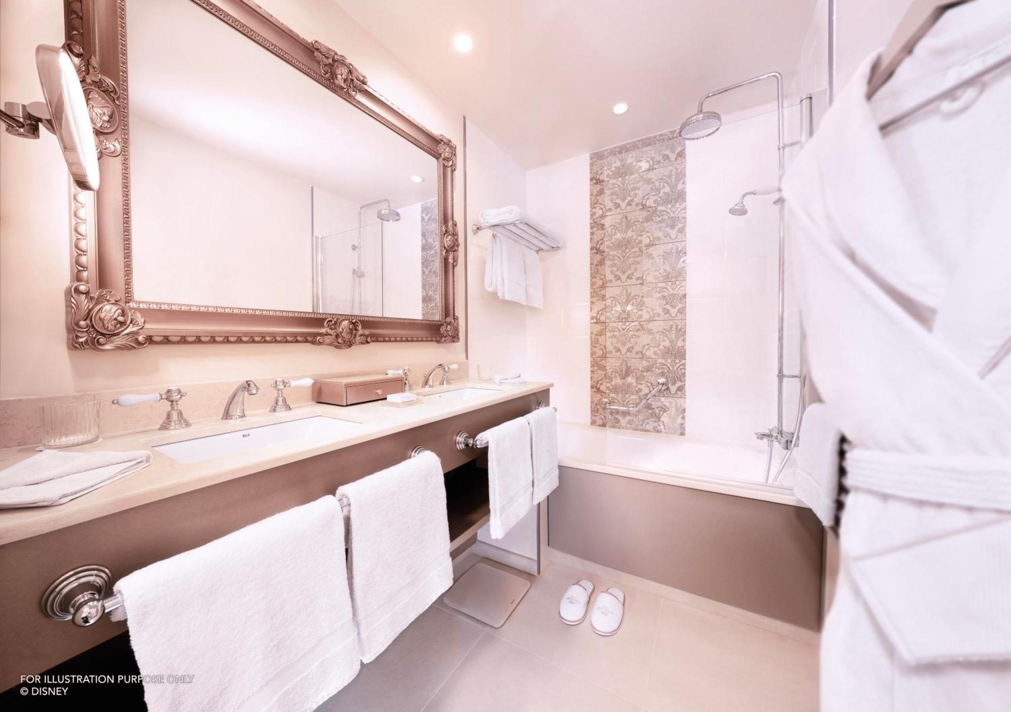 Classic Quadruple Room